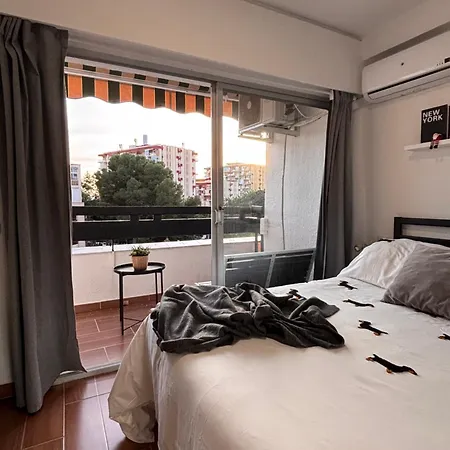 Corinto Terraza Y Piscina - Malaga بينالماذينا