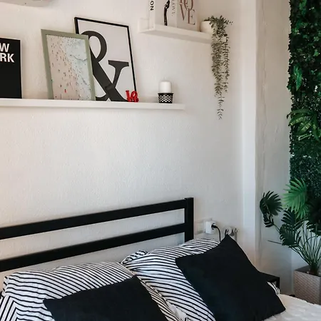 Corinto Terraza Y Piscina - Malaga 아파트